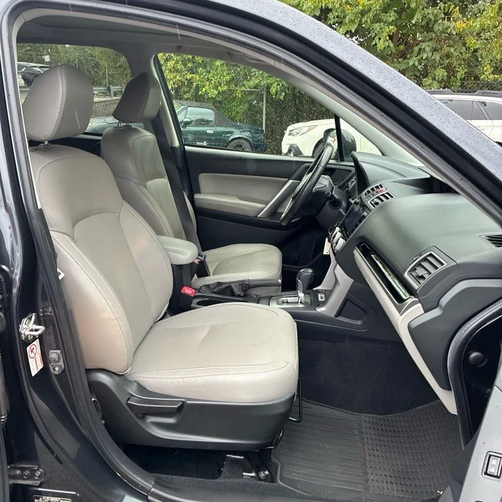 Subaru Forester photo 22