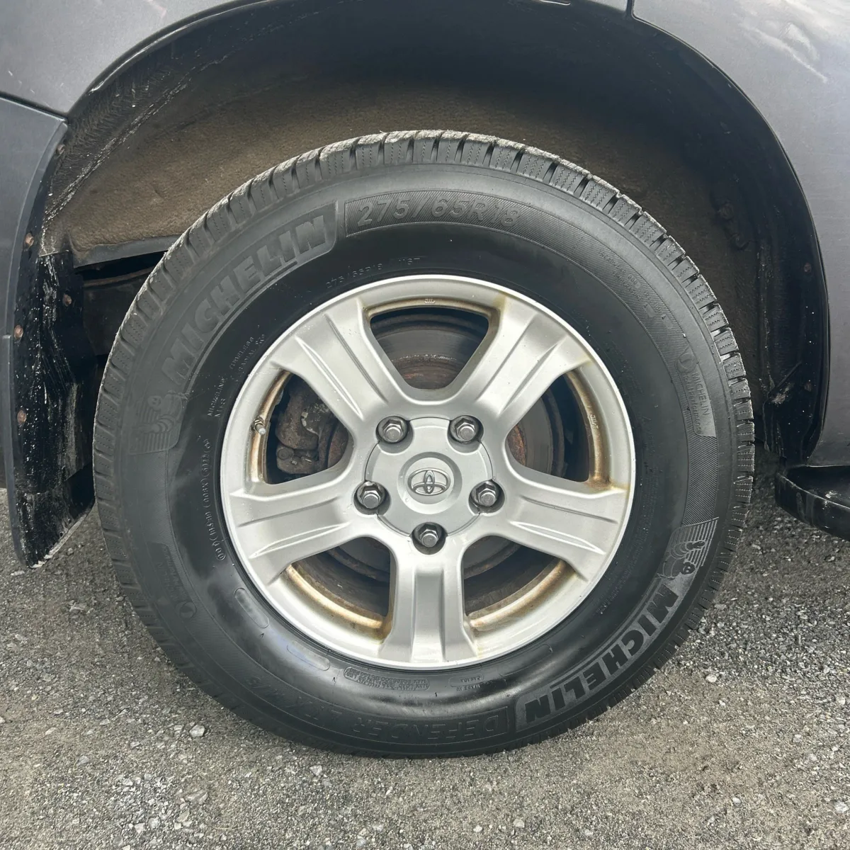 Toyota Sequoia photo 19