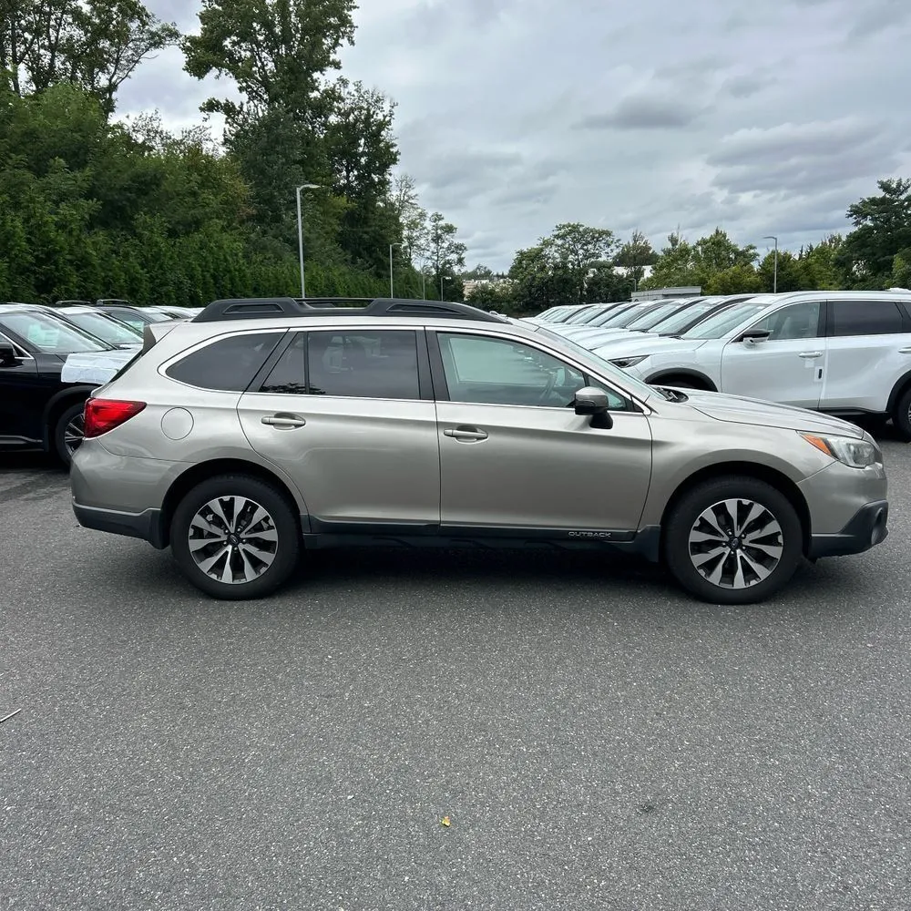 Subaru Outback photo 10