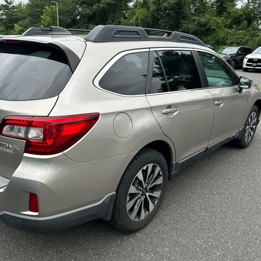 Subaru Outback photo 9