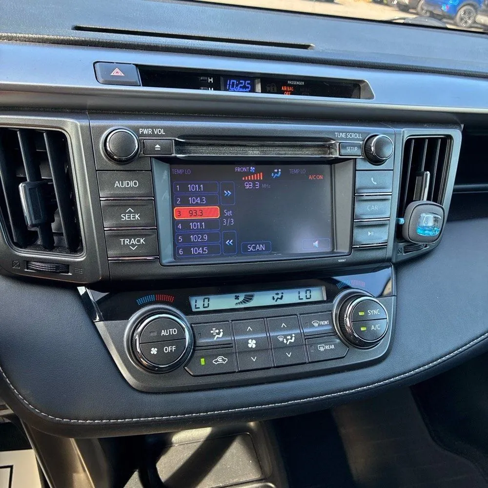 Toyota RAV4 photo 25