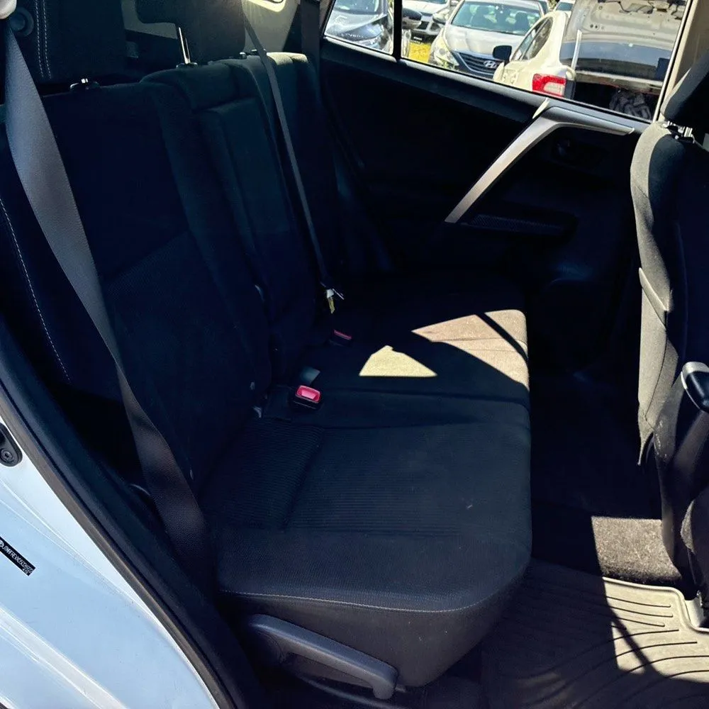 Toyota RAV4 photo 22