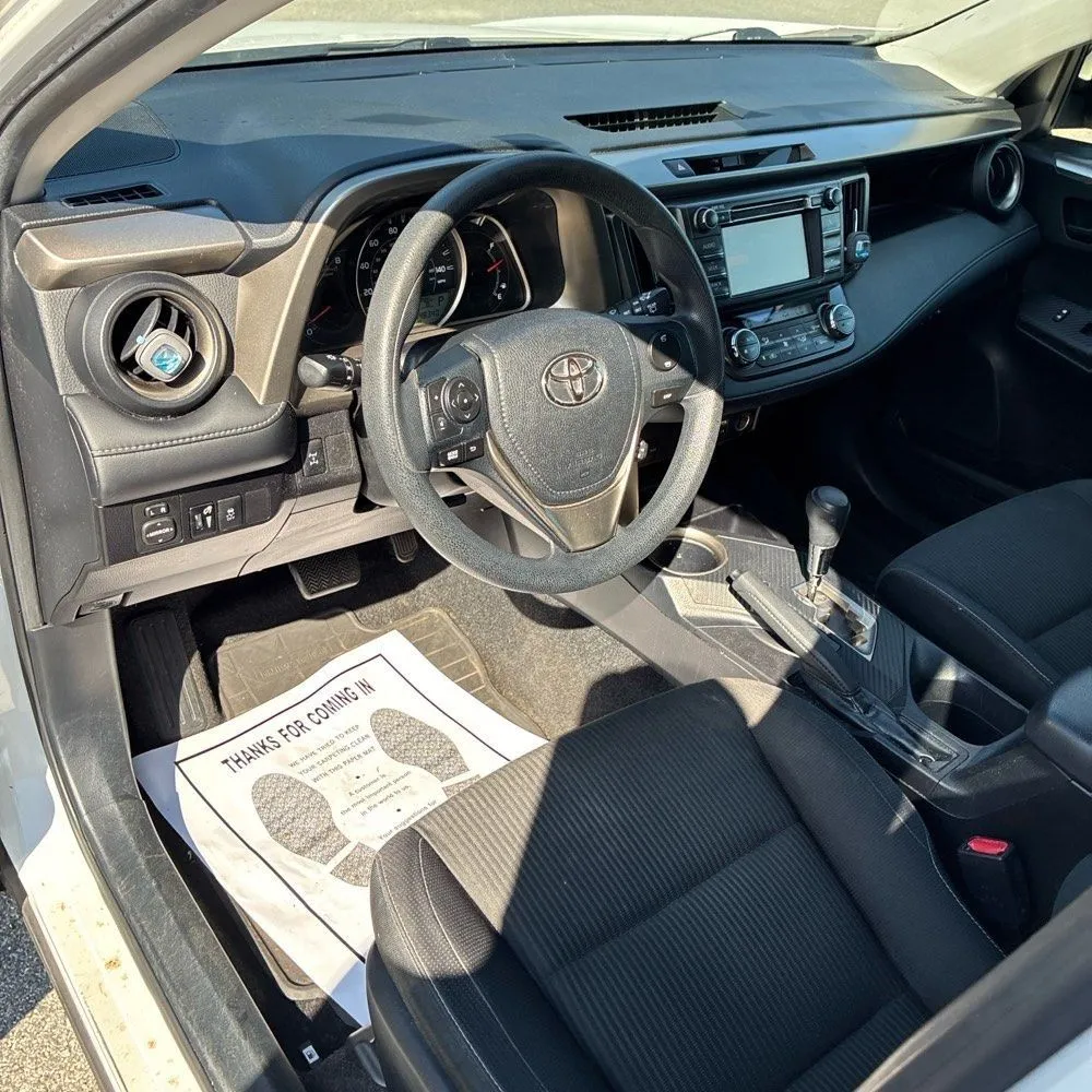 Toyota RAV4 photo 24