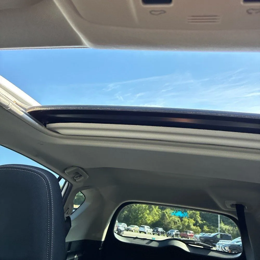 Toyota RAV4 photo 23