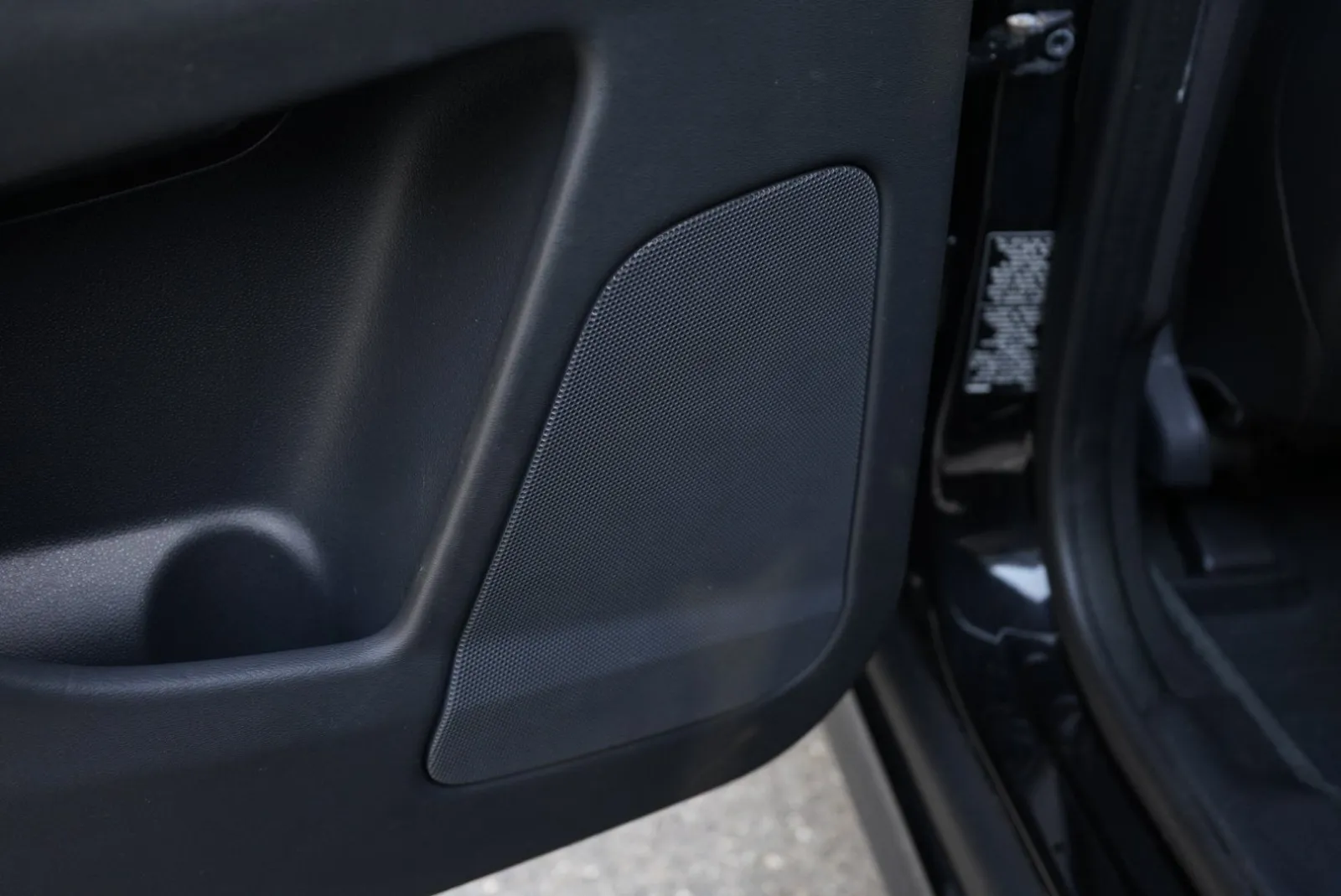 Volvo XC60 photo 29