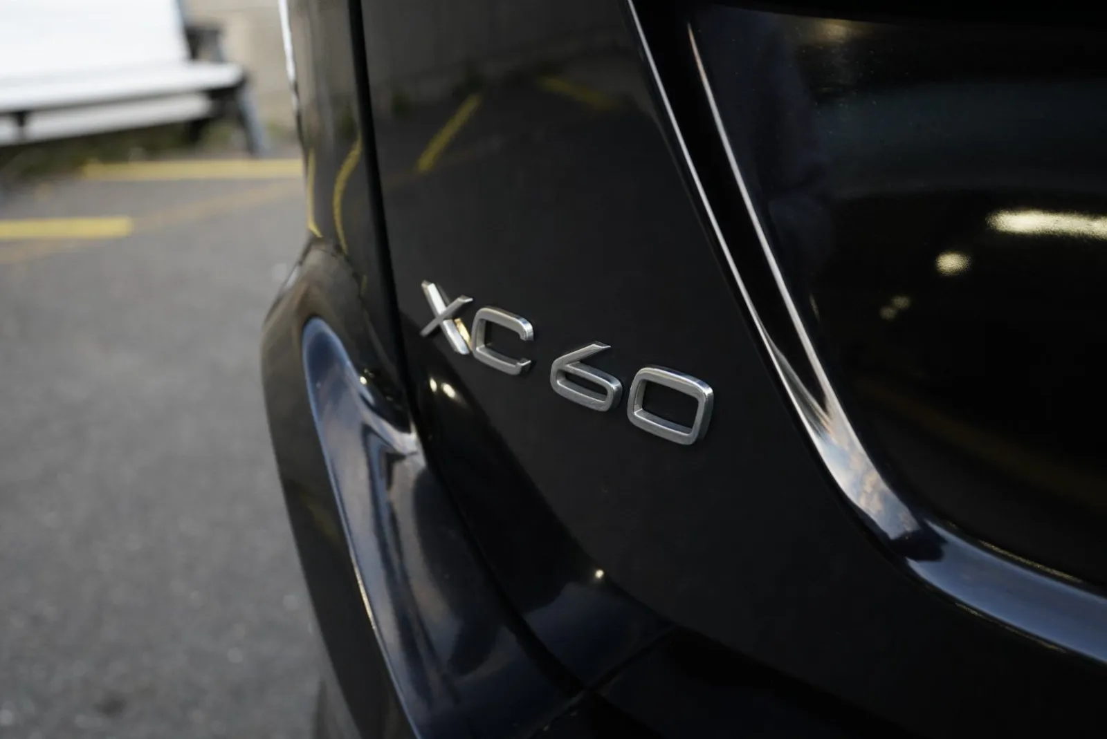 Volvo XC60 photo 12