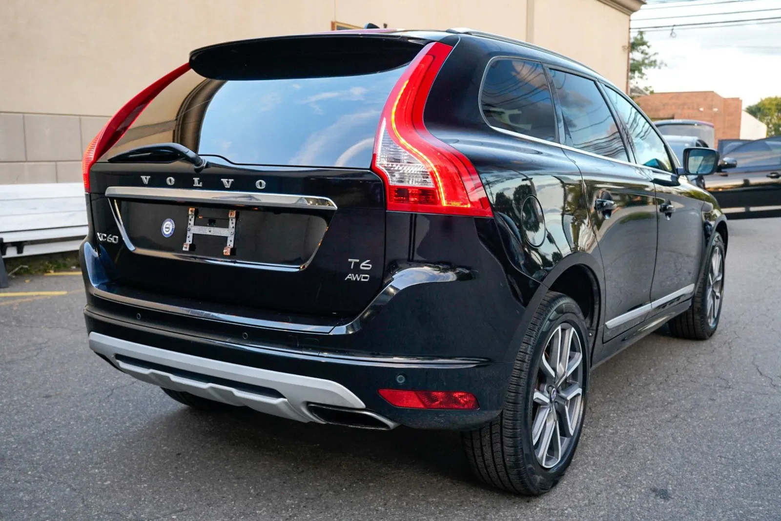 Volvo XC60 photo 5