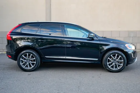More photos of 2017 Volvo XC60 T6 Dynamic at 101 Motors, NJ