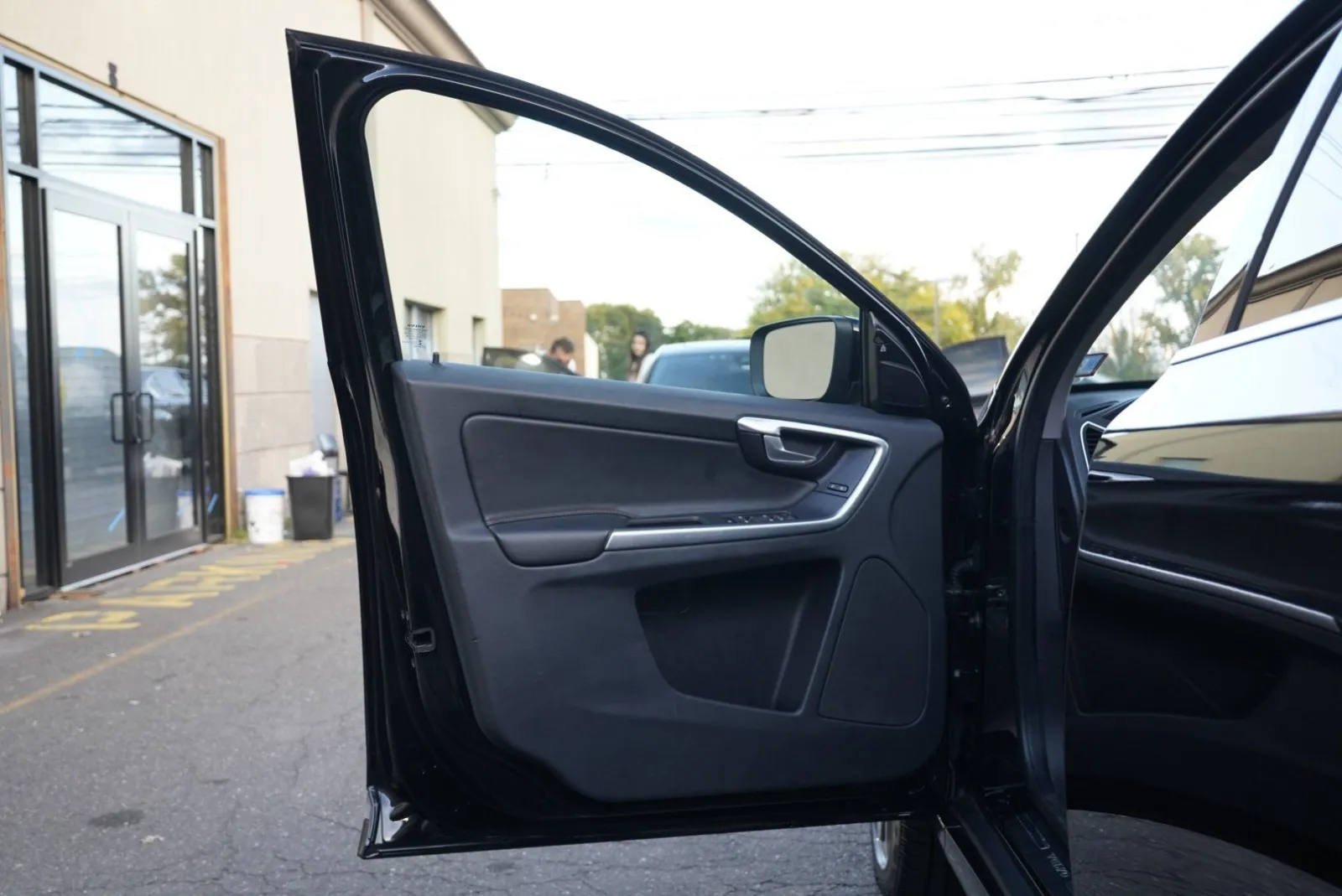 Volvo XC60 photo 18