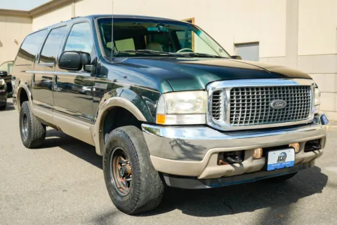 Another view of 2002 Ford Excursion Limited for sale in Carlstadt, NJ at 101 Motors