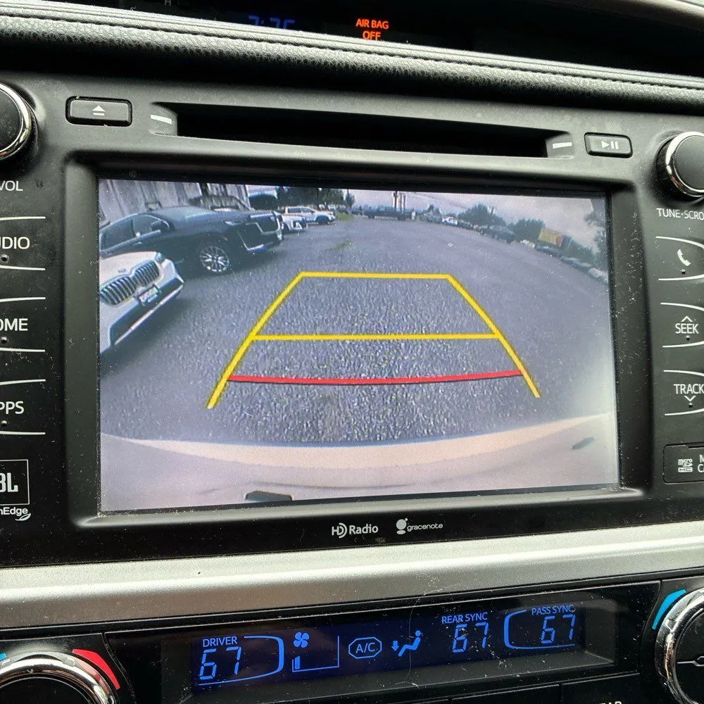 Toyota Highlander photo 26