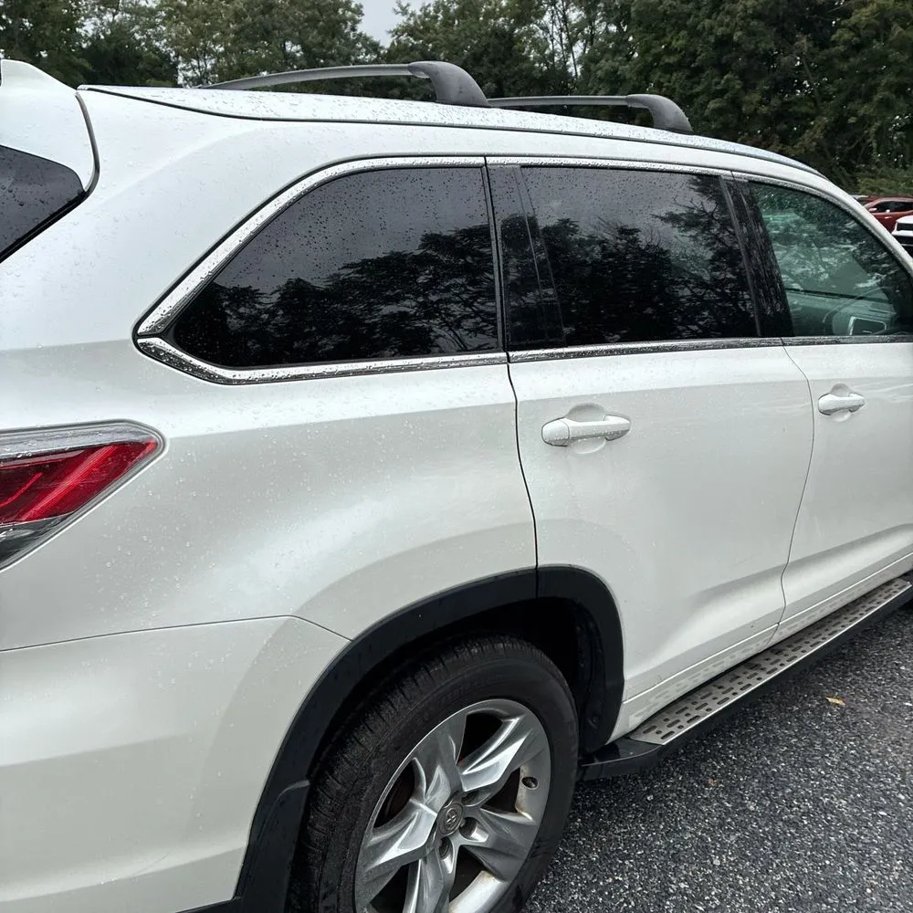 Toyota Highlander photo 8