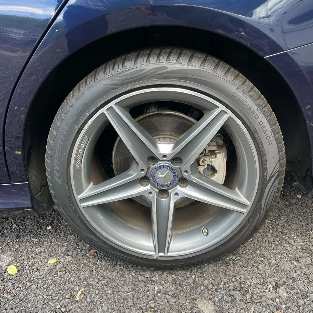 Mercedes-Benz 400 photo 16