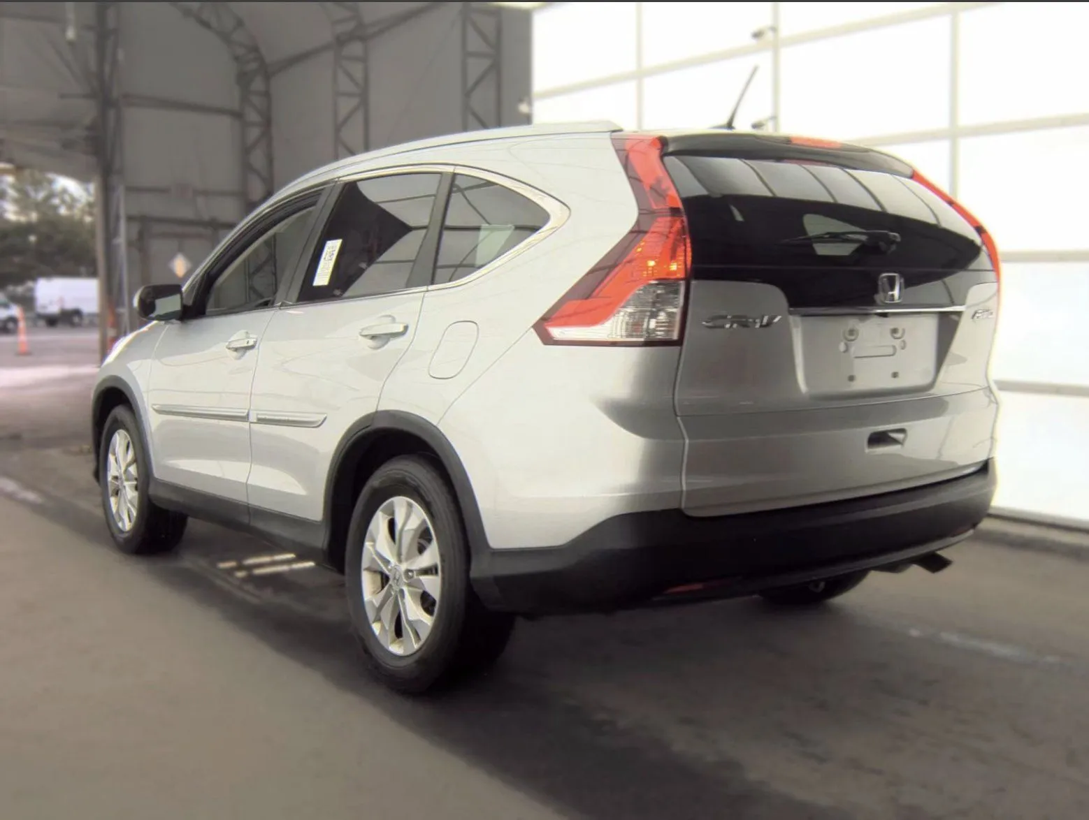 Honda CR-V photo 3