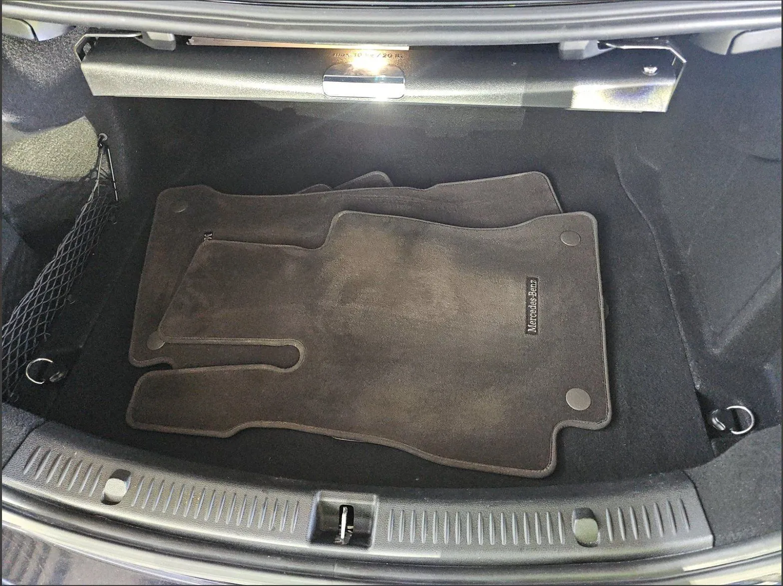 Mercedes-Benz 300 photo 6