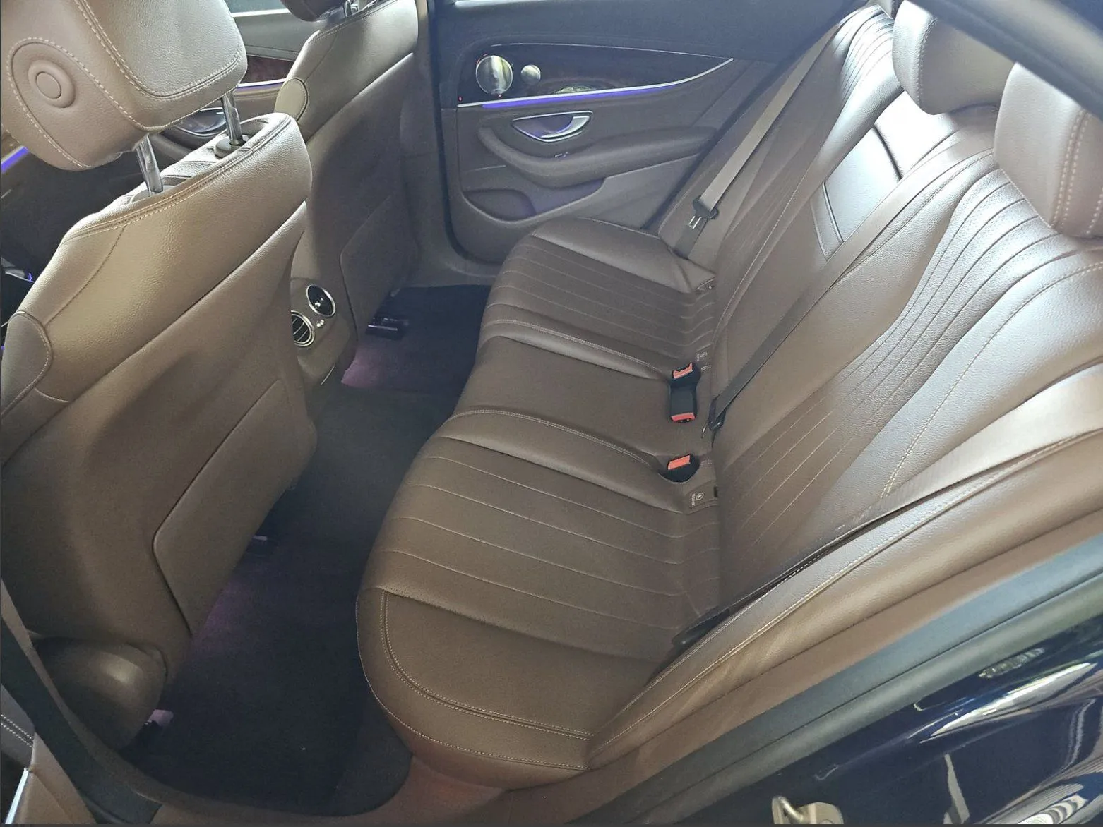 Mercedes-Benz 300 photo 8