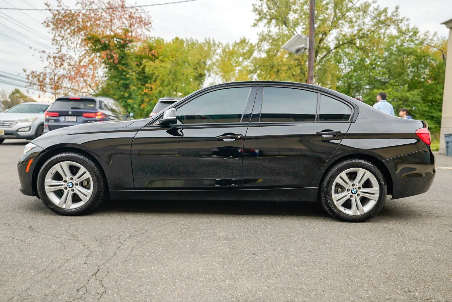 BMW 328i photo 8
