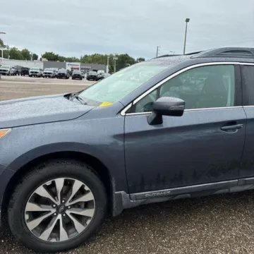 Photos of 2017 Subaru Outback 2.5i Limited for sale in Carlstadt, NJ at 101 Motors