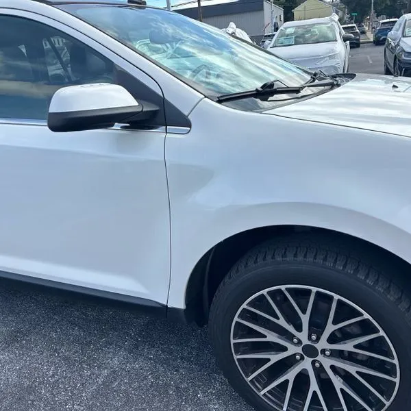 Ford Edge photo 11