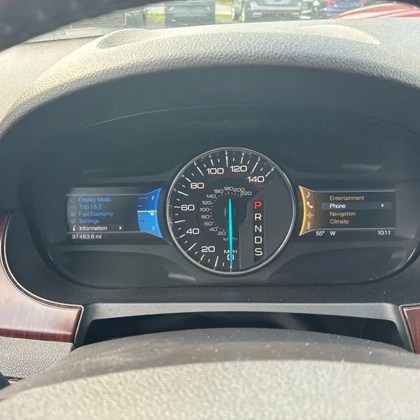 Ford Edge photo 29