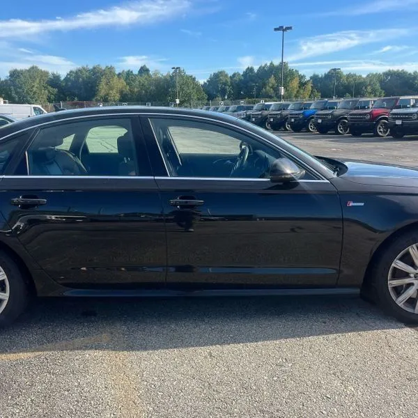 Audi A6 photo 11