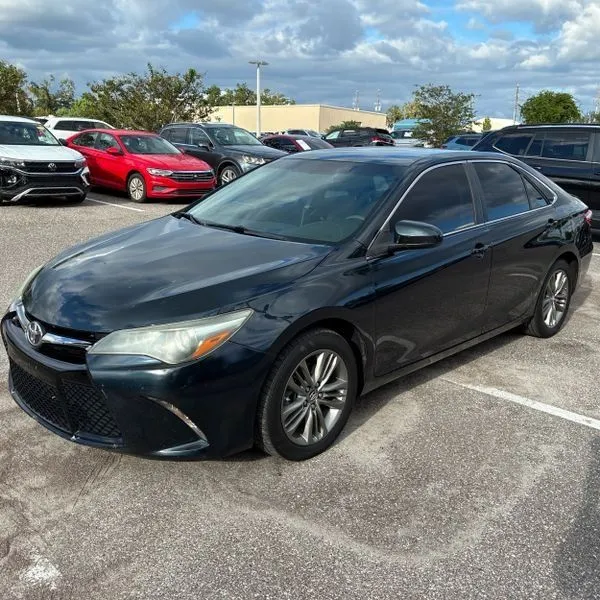 Black 2017 Toyota Camry SE for sale in Carlstadt, NJ