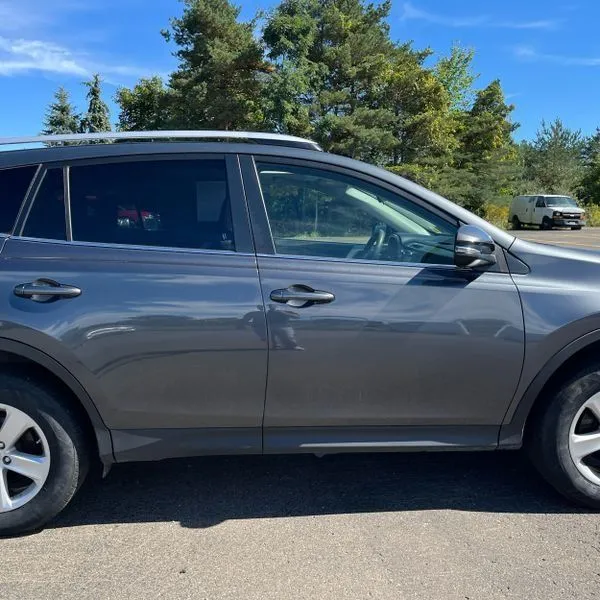 Toyota RAV4 photo 10