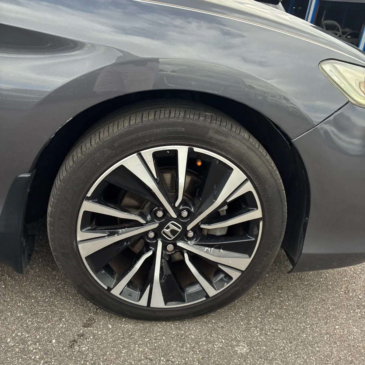 Honda Accord photo 20
