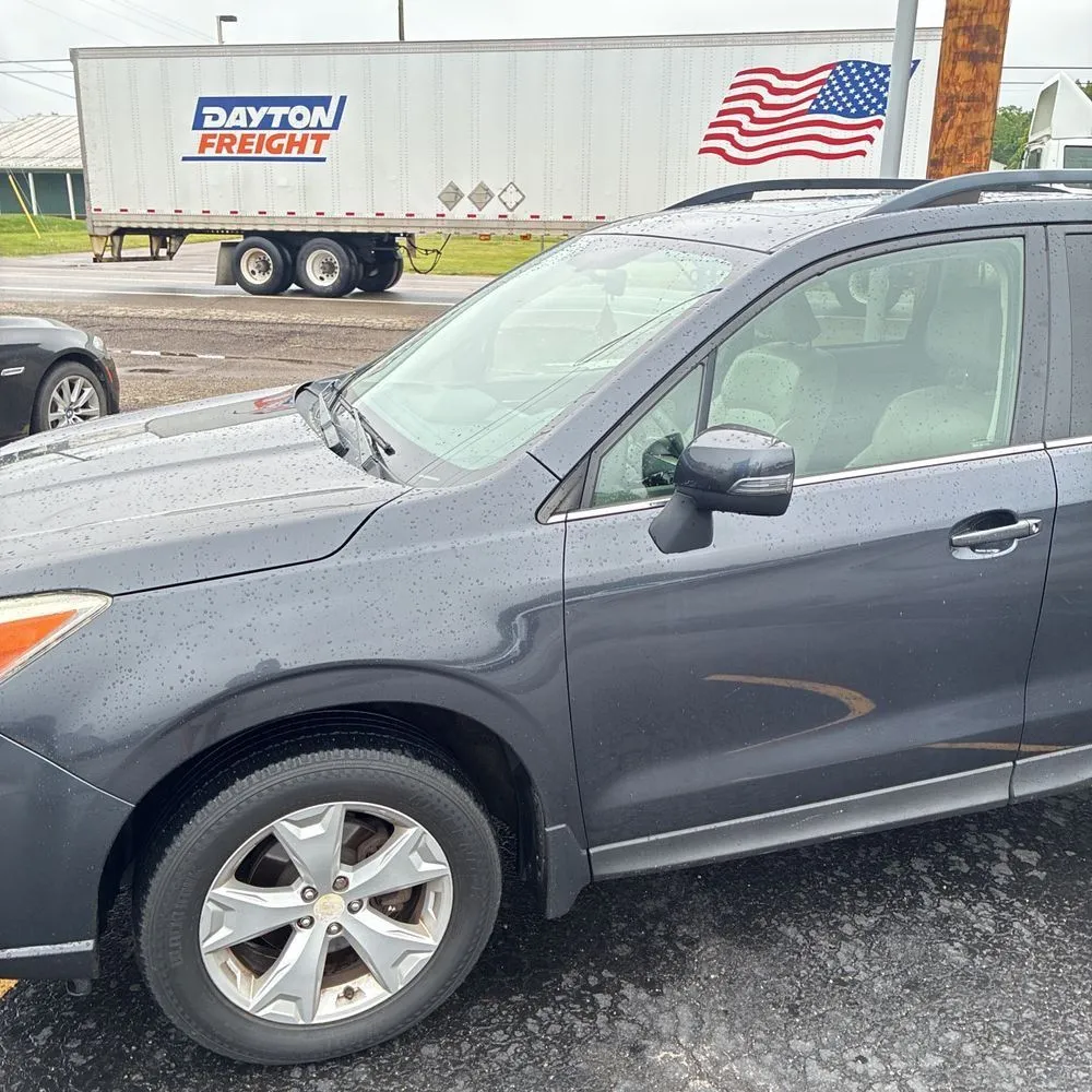 Subaru Forester photo 2