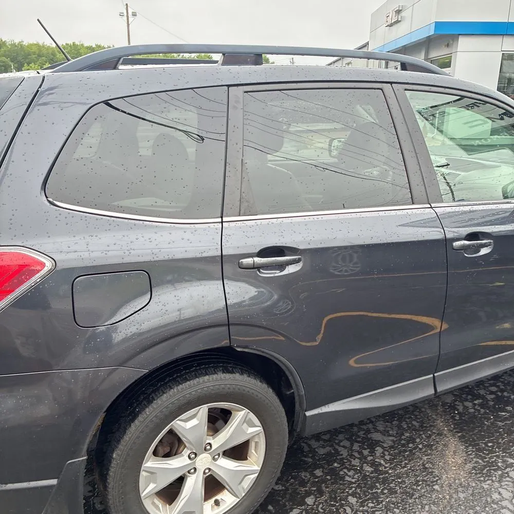 Subaru Forester photo 9