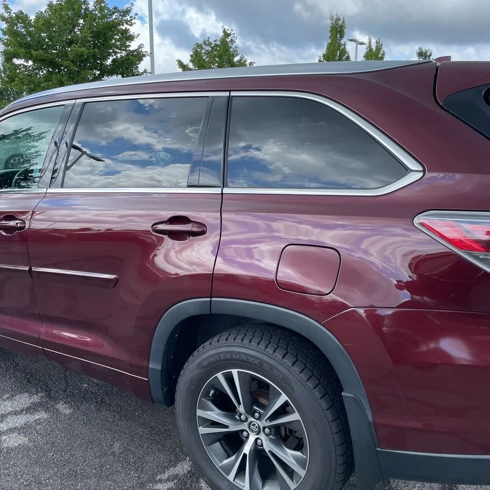 Toyota Highlander photo 6