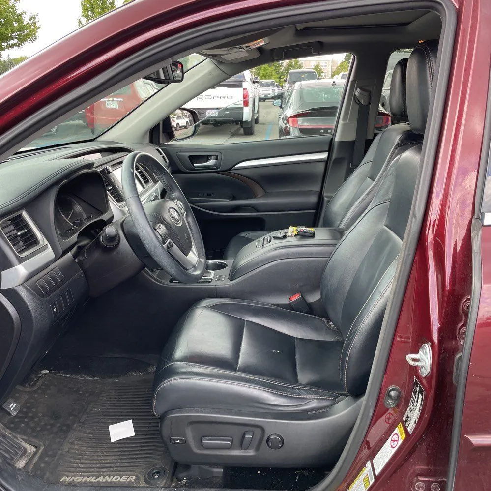 Toyota Highlander photo 22