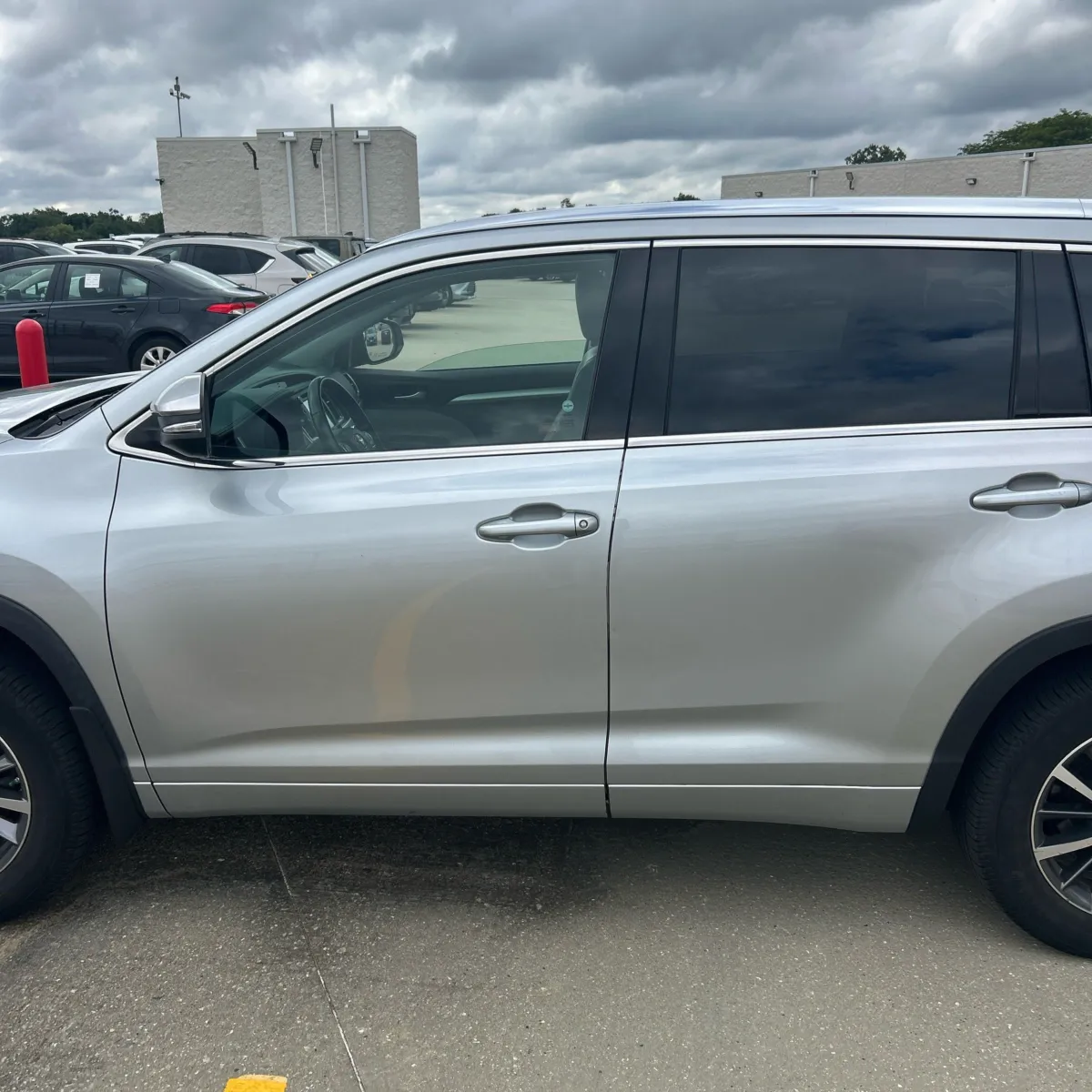 Toyota Highlander photo 4