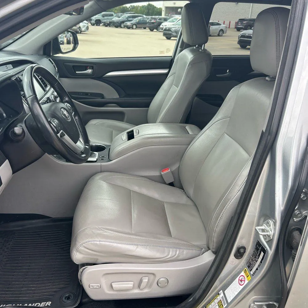 Toyota Highlander photo 22