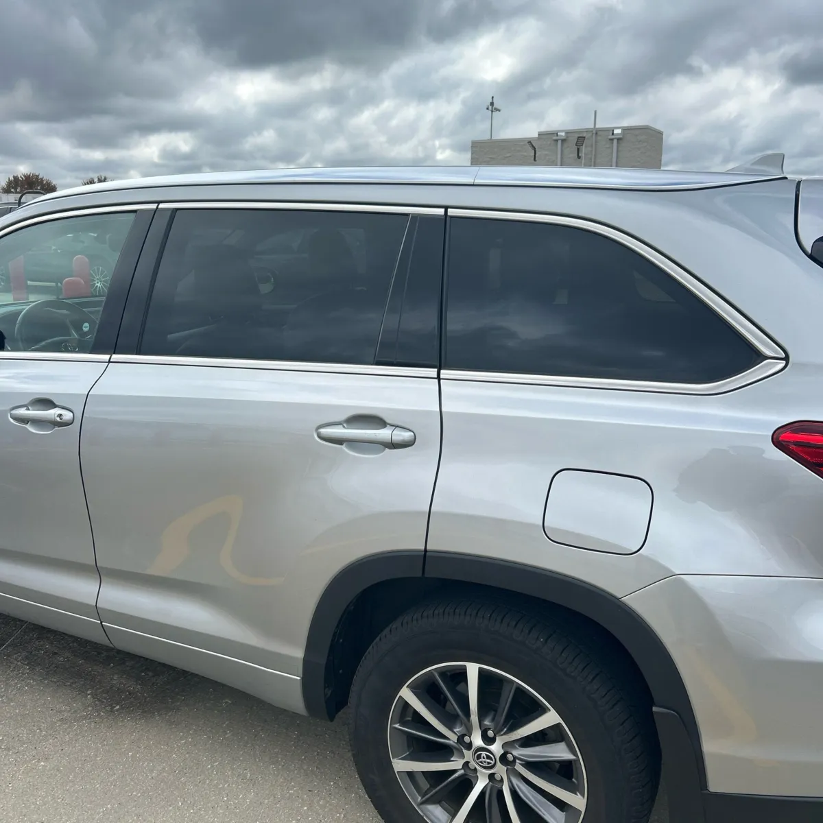 Toyota Highlander photo 6