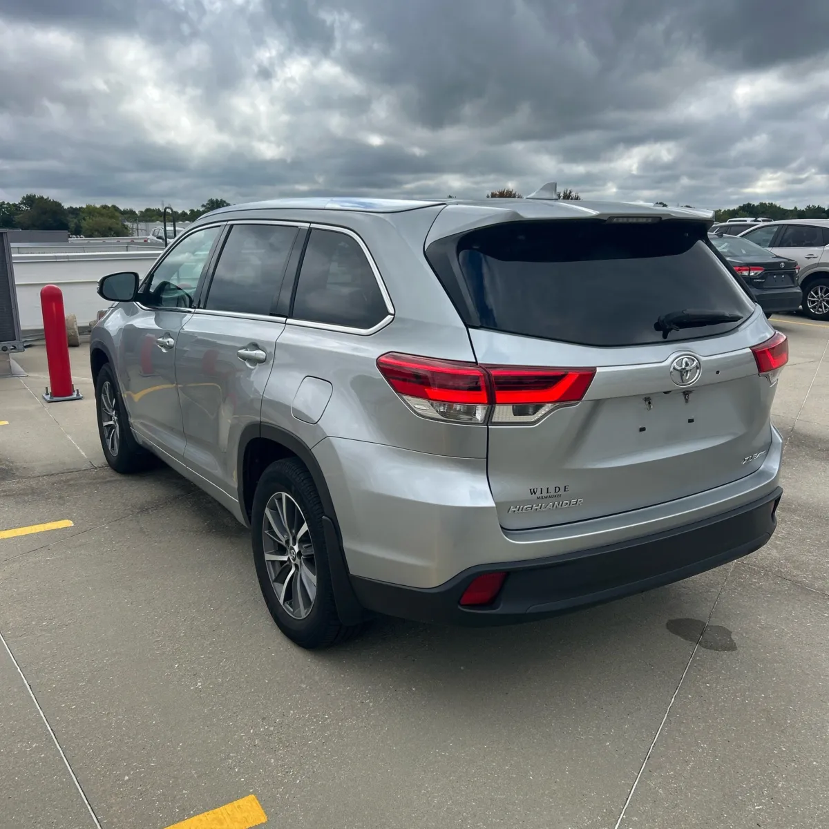Toyota Highlander photo 5
