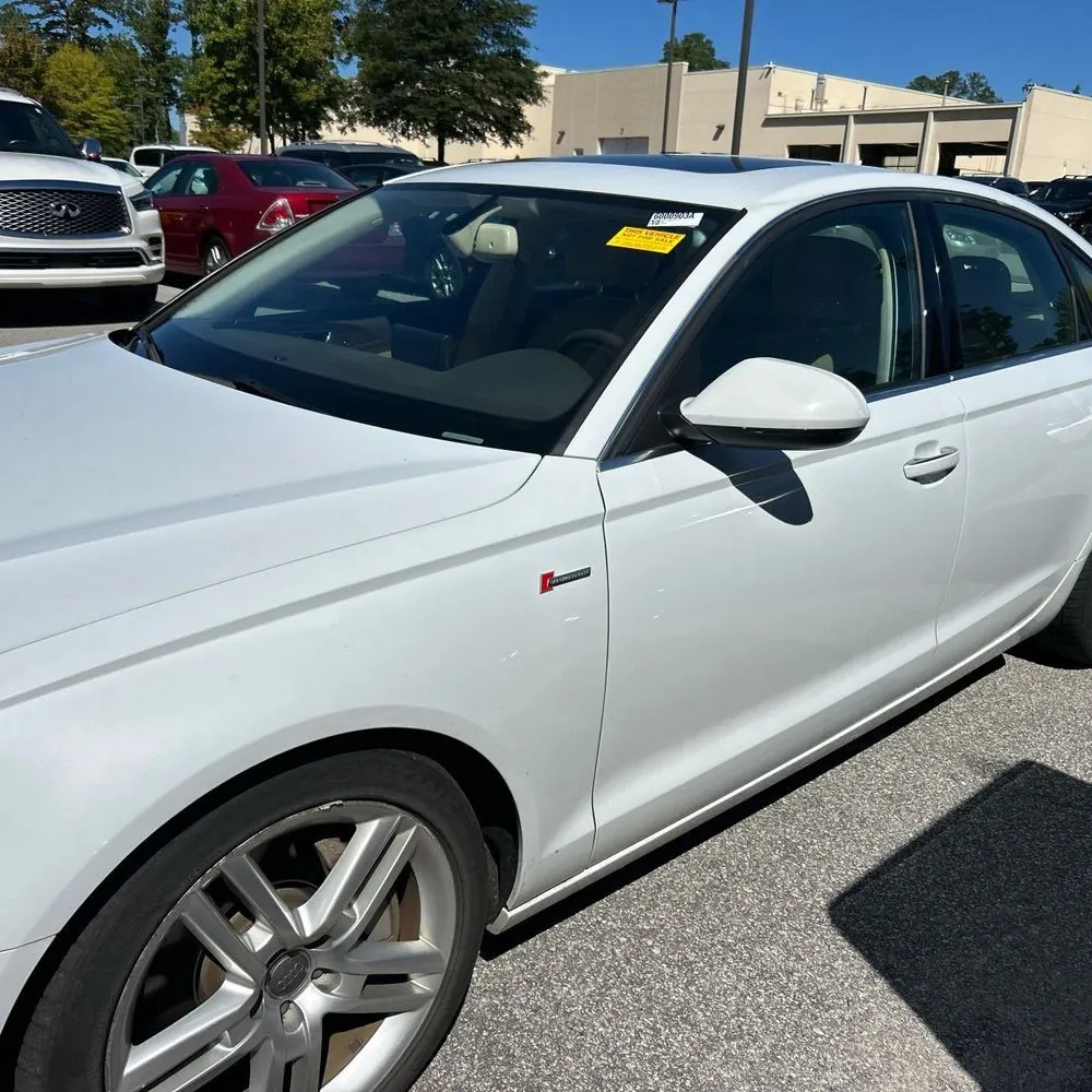 Audi A6 photo 2