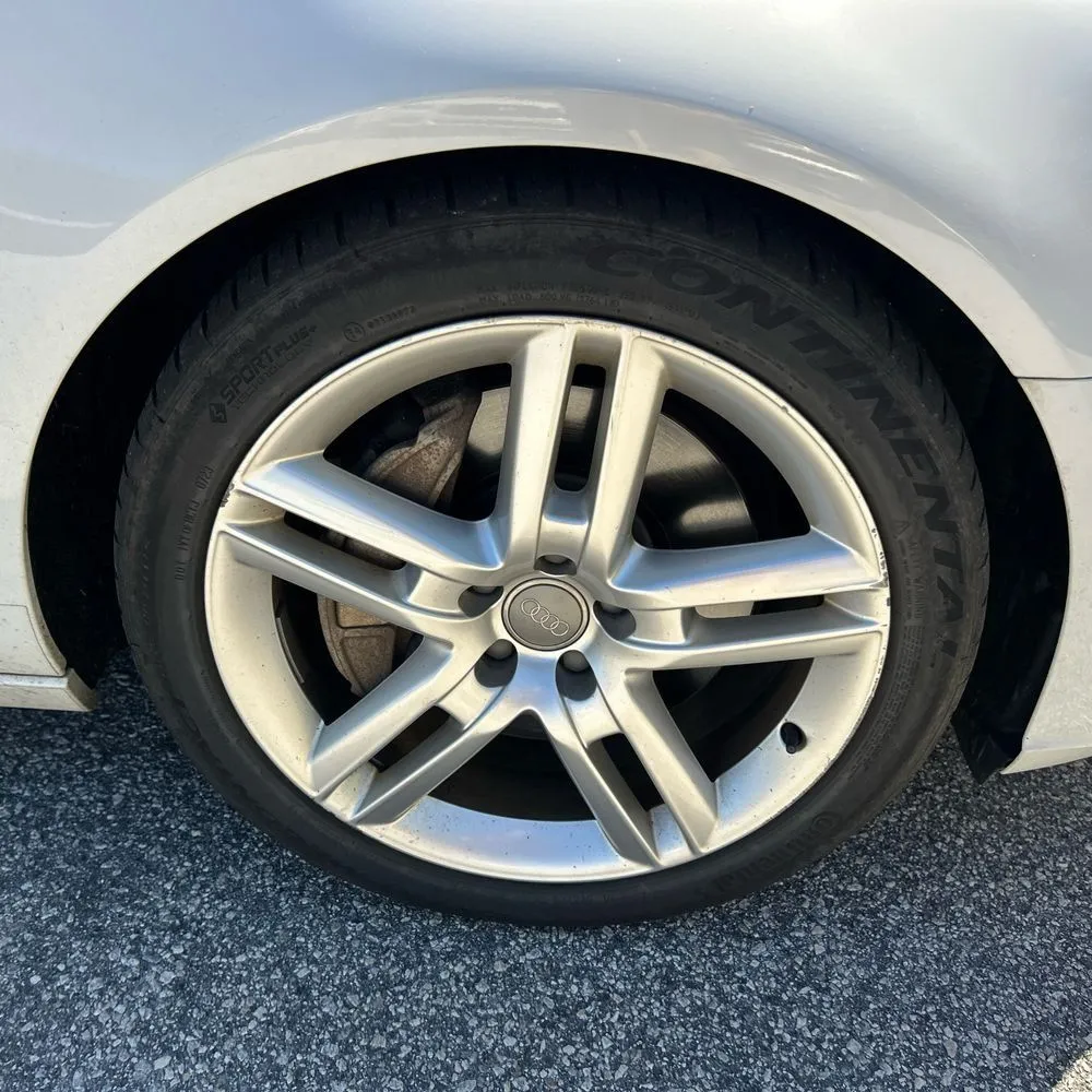 Audi A6 photo 17