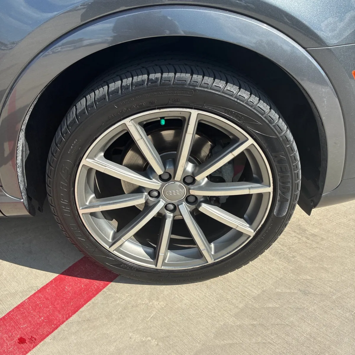 Audi Q3 photo 20