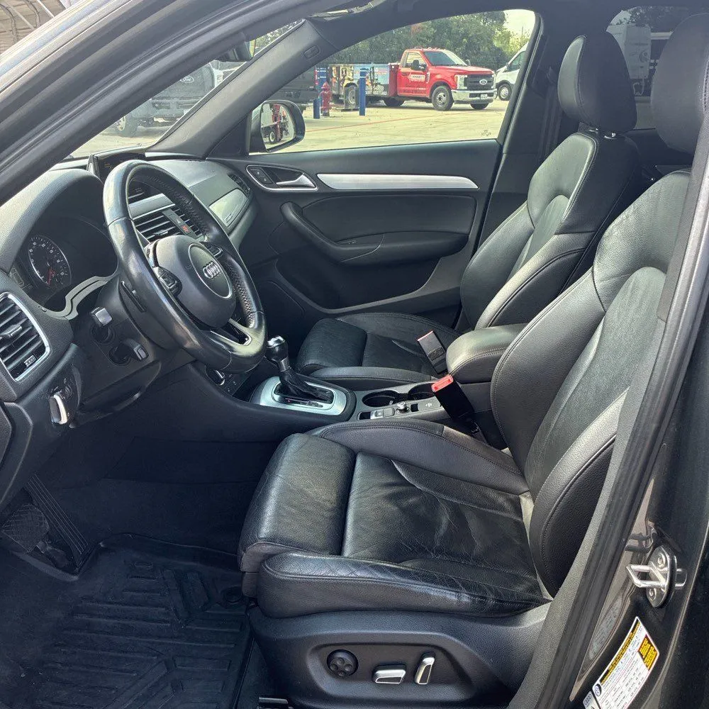 Audi Q3 photo 22