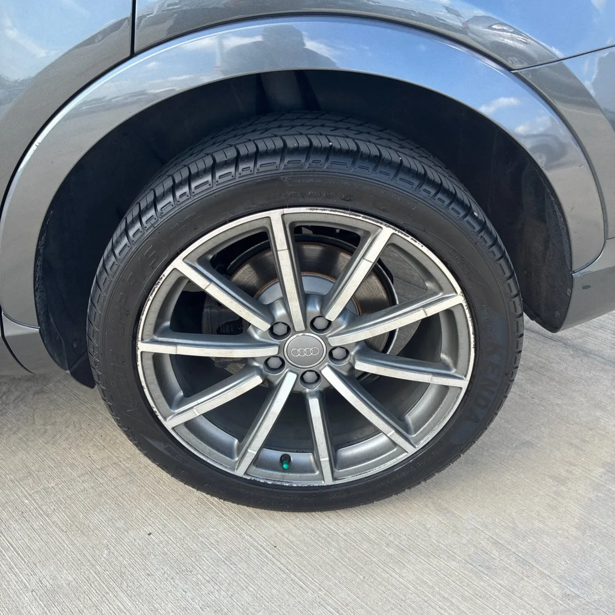Audi Q3 photo 18