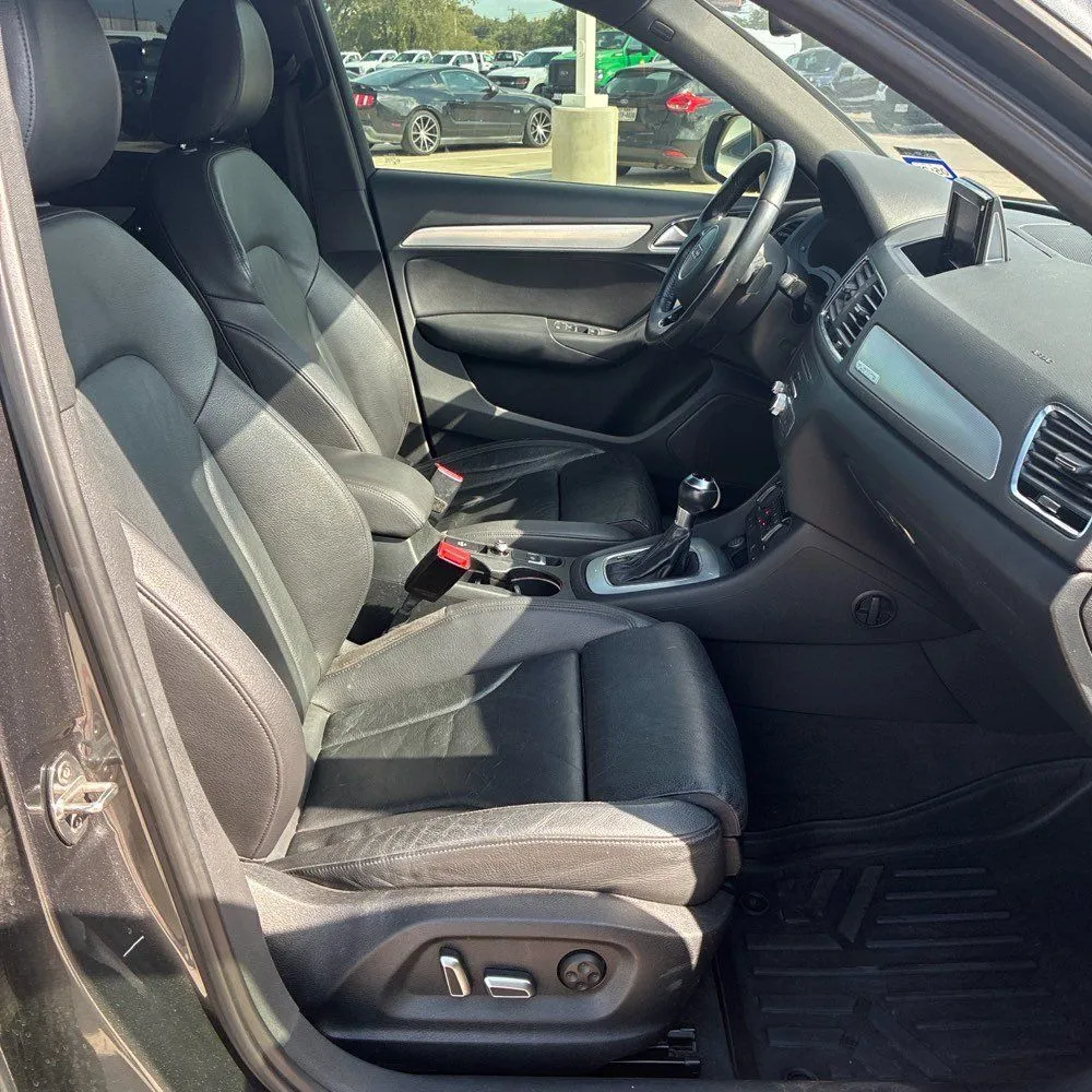 Audi Q3 photo 23