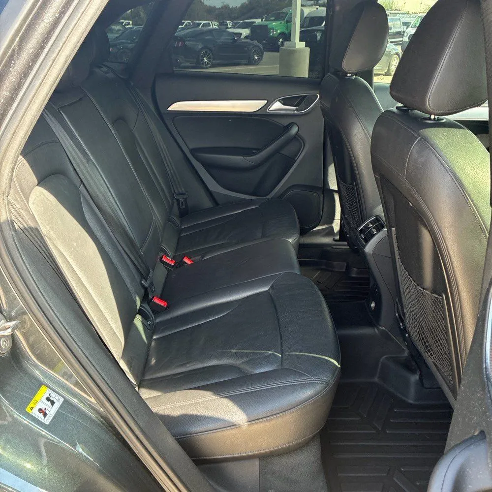 Audi Q3 photo 25