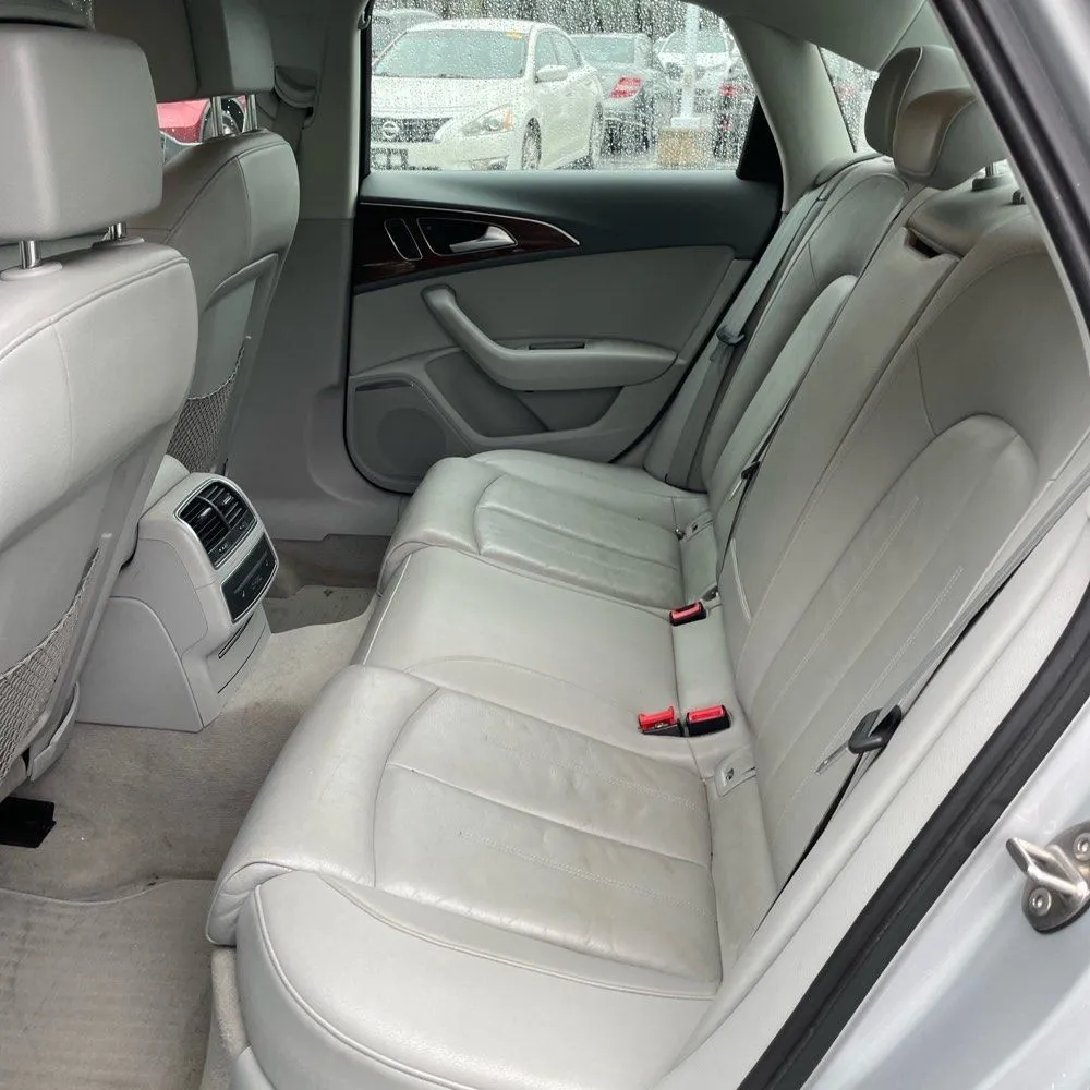 Audi A6 photo 23