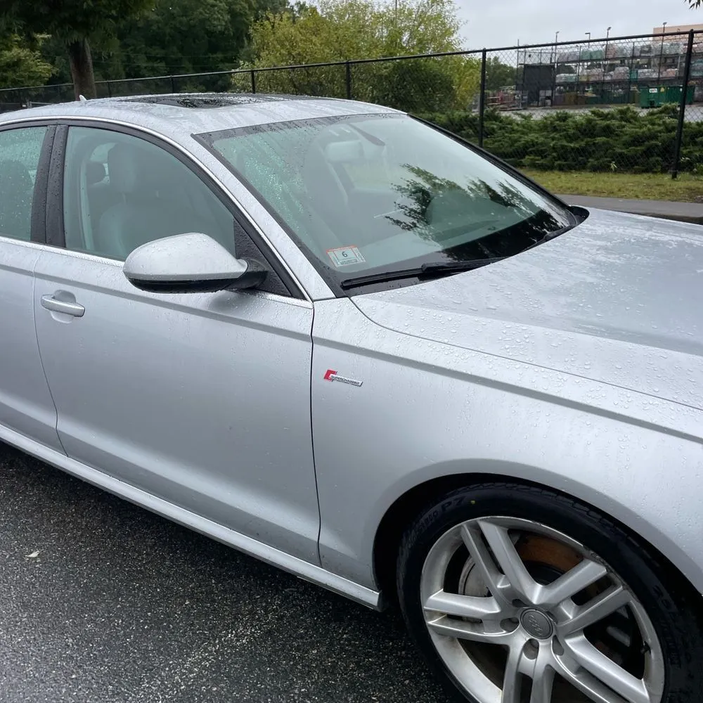 Audi A6 photo 13