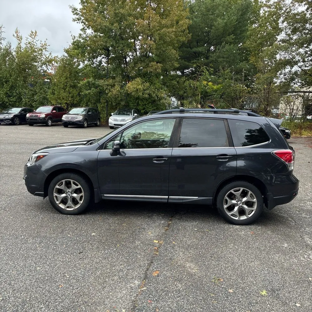 Subaru Forester photo 3