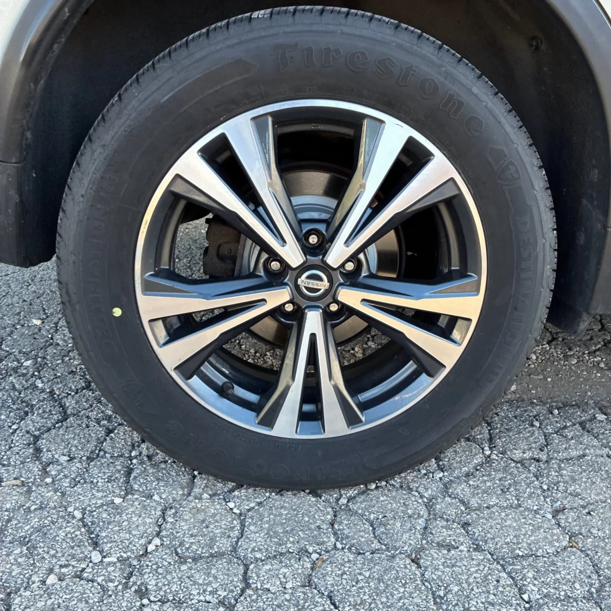 Nissan Rogue photo 19
