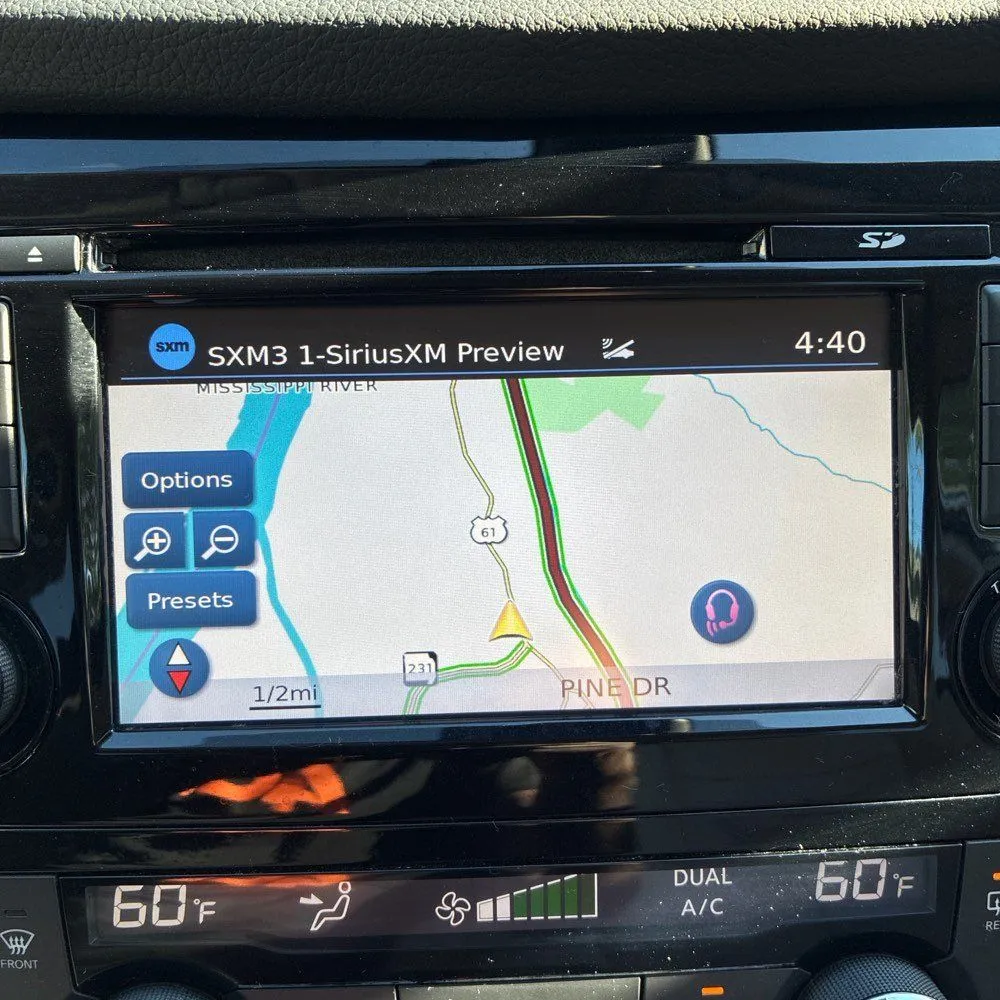 Nissan Rogue photo 28