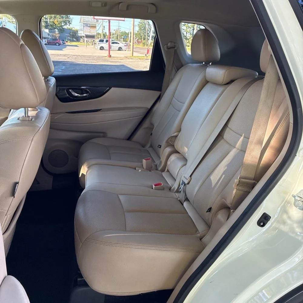 Nissan Rogue photo 23