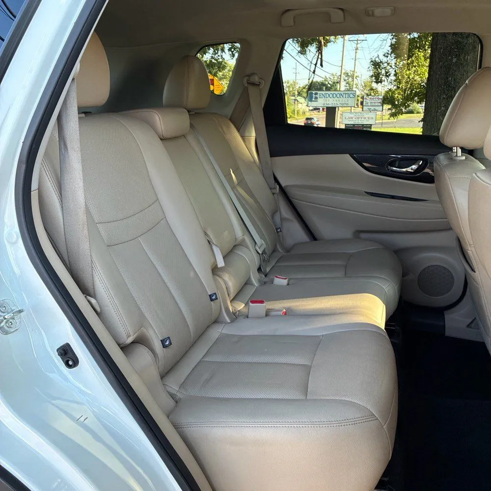 Nissan Rogue photo 24